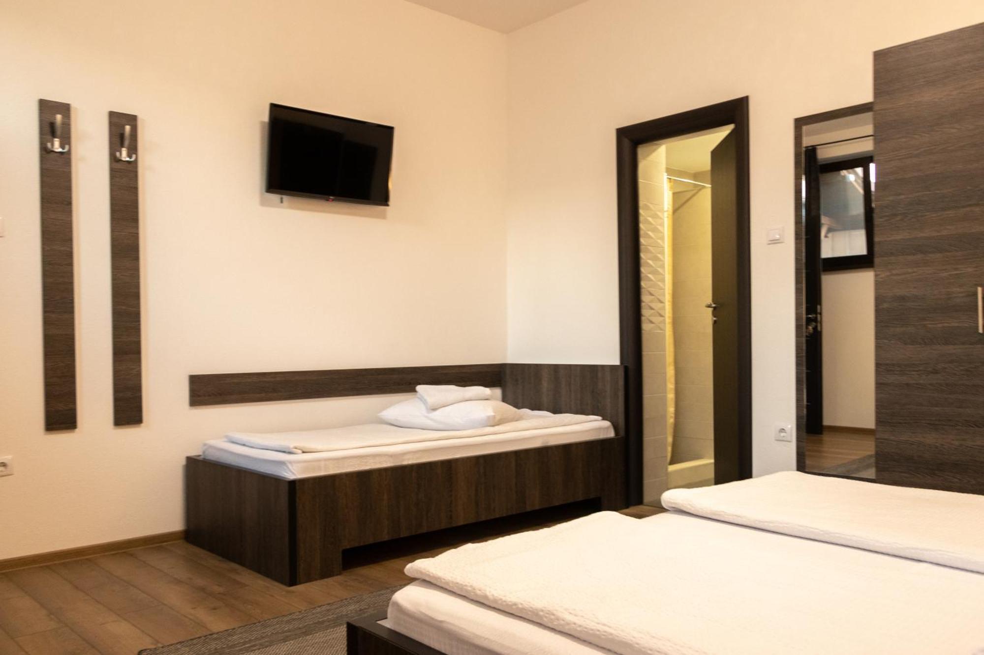 Hotel Tranzit 奥多尔黑塞库耶斯克 外观 照片